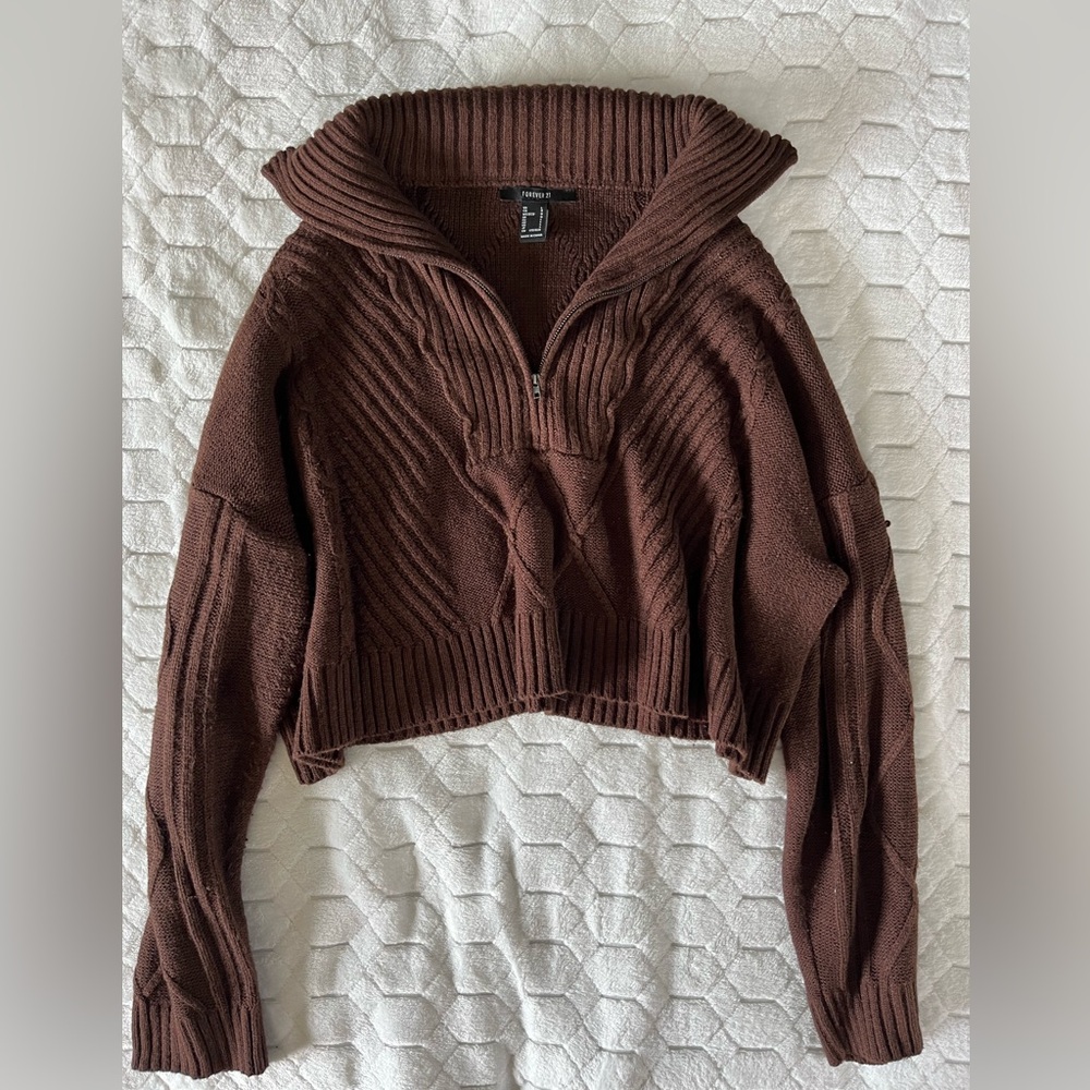 Cropped brown sweater
